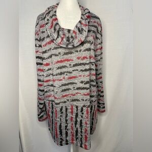 Links Grey/Red/Black Abstract Top- Tunic Length- Size 2X